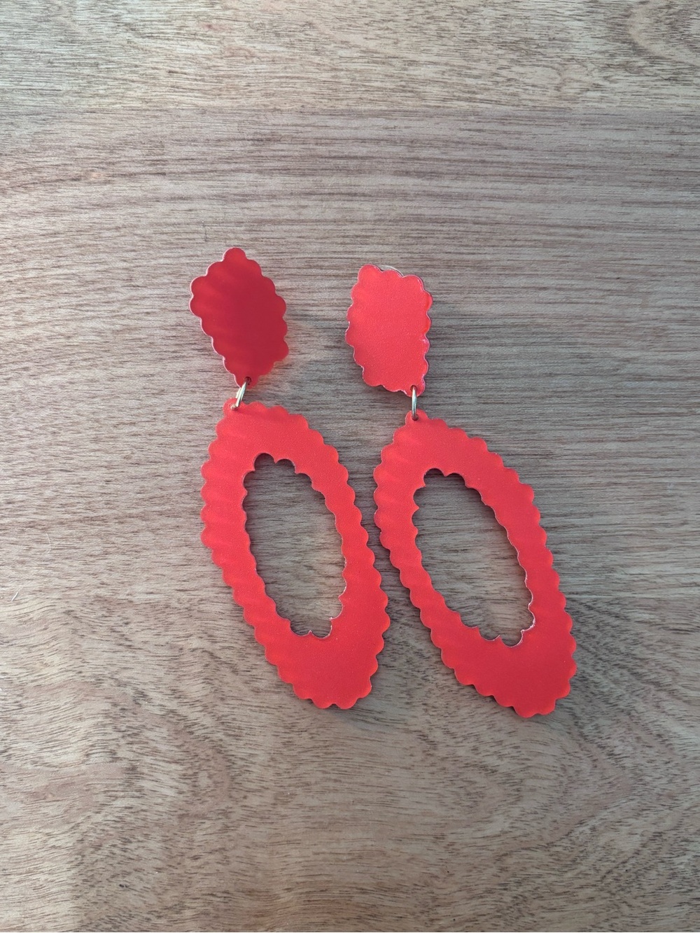 Dconstruct Ecoresin Scallop Earrings